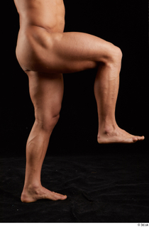 Dave  1 flexing leg nude side view 0004.jpg